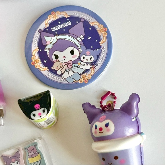 💜Kuromi Lover’s Adorable Christmas Stocking Stuffer 11-Piece Mini Mega Bundle - Picture 5 of 9